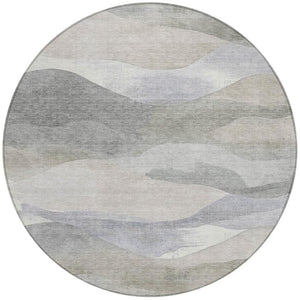 HomeRoots 5' Beige and Gray Abstract Area Rug - Stylish, Washable Indoor/Outdoor Design for High-Traffic Spaces 8' Round 627595