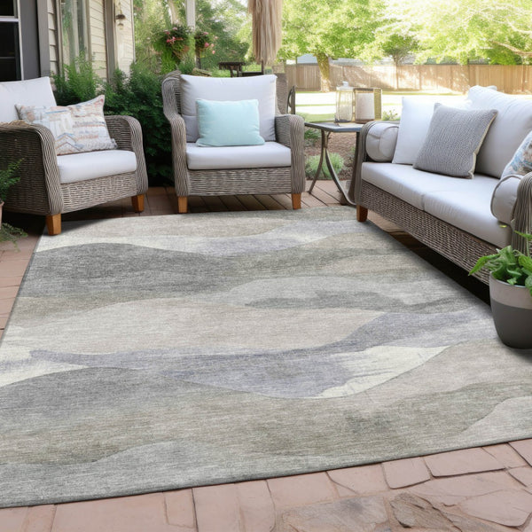 HomeRoots 5' Beige and Gray Abstract Area Rug - Stylish, Washable Indoor/Outdoor Design for High-Traffic Spaces 9' X 12' 627597