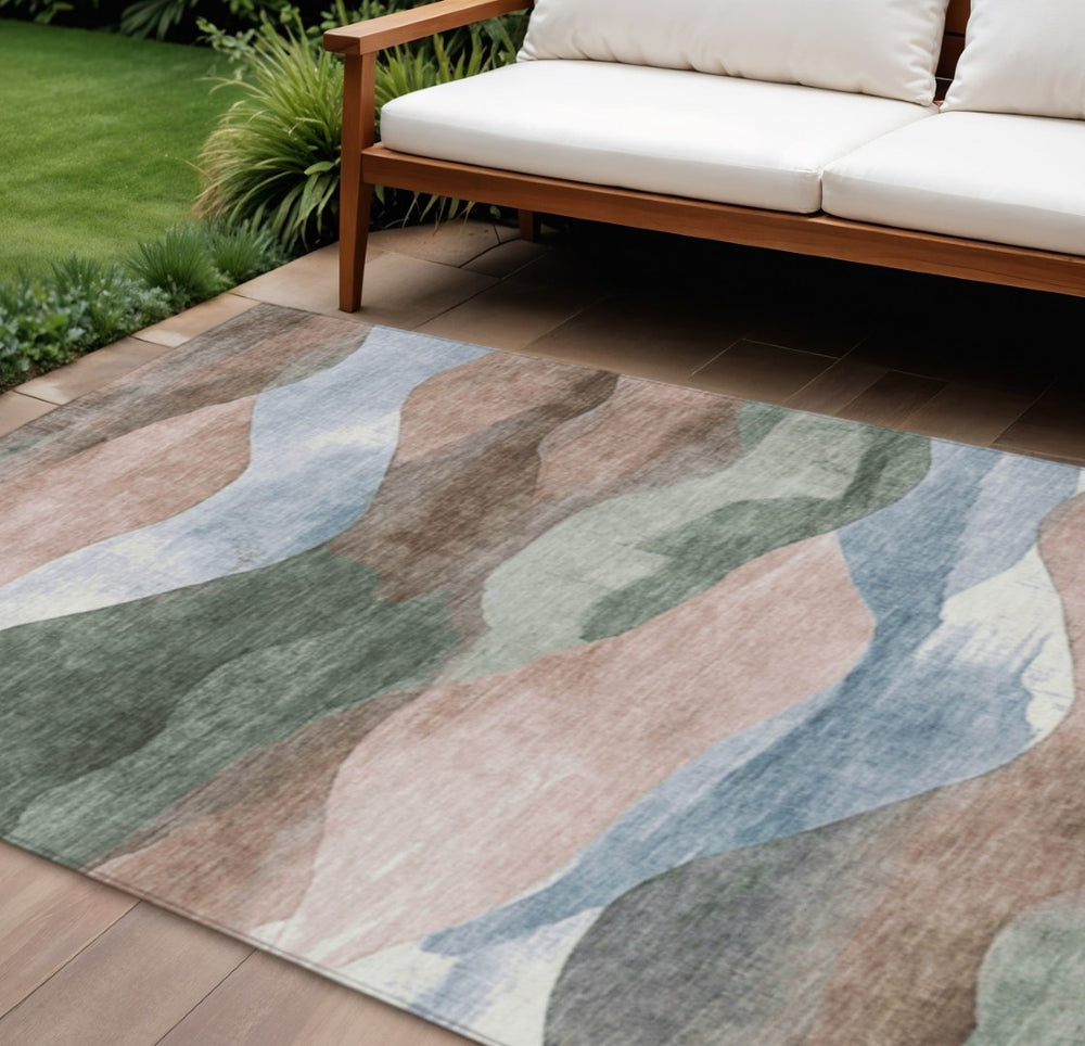 HomeRoots 5' Durable Salmon and Emerald Abstract Rug for Indoor/Outdoor Use - Machine Washable & Stylish Design 10' X 14' 627622