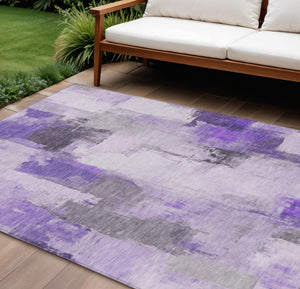 HomeRoots 5' Artistic Lavender and Ivory Abstract Area Rug - Washable, Durable, Indoor/Outdoor Style for Home 9' X 12' 627651