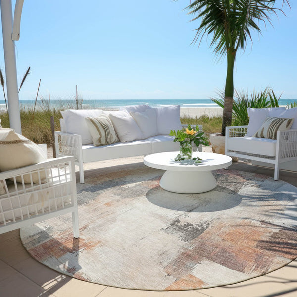 HomeRoots 5' Abstract Rust and Ivory Washable Area Rug – Durable, Stylish Indoor/Outdoor Essential for Any Space 8' Round 627661