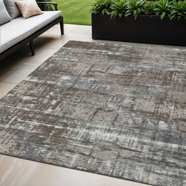 HomeRoots 5' Durable Brown and Charcoal Geometric Area Rug - Washable Indoor/Outdoor Design for Any Space 5' X 8' 627684