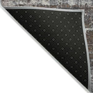 HomeRoots 5' Durable Brown and Charcoal Geometric Area Rug - Washable Indoor/Outdoor Design for Any Space 8' Round 627685