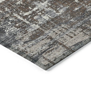 HomeRoots 5' Durable Brown and Charcoal Geometric Area Rug - Washable Indoor/Outdoor Design for Any Space 8' Round 627685