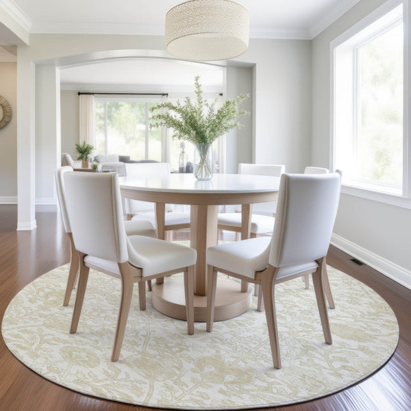 HomeRoots 5' Elegant Ivory and Beige Floral Area Rug - Stylish Washable Design for Indoor and Outdoor Spaces 8' Round 627817