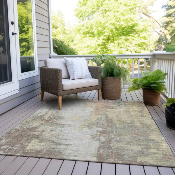 HomeRoots 5' Tan and Brown Abstract Area Rug - Durable, Machine Washable Indoor/Outdoor Accent for Any Space 9' X 12' 627921