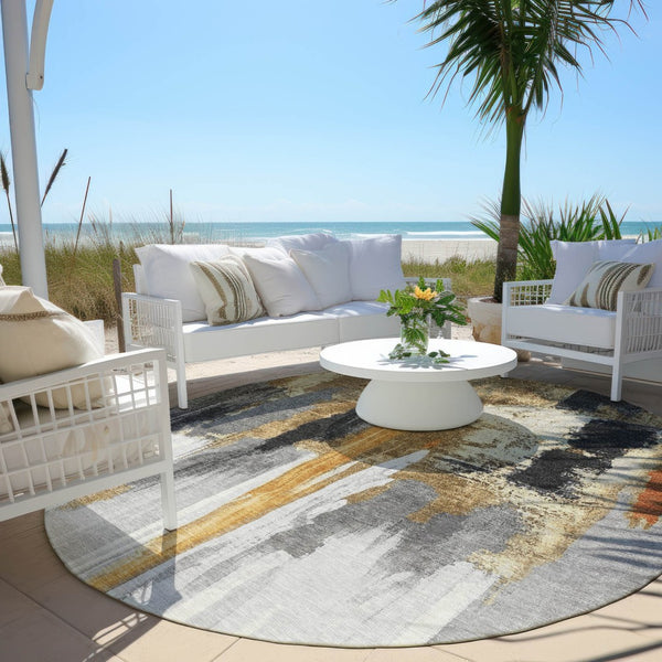 HomeRoots 5' Black and Gold Abstract Area Rug - Stylish, Washable, Indoor/Outdoor Rug for High-Traffic Spaces 8' Round 627943