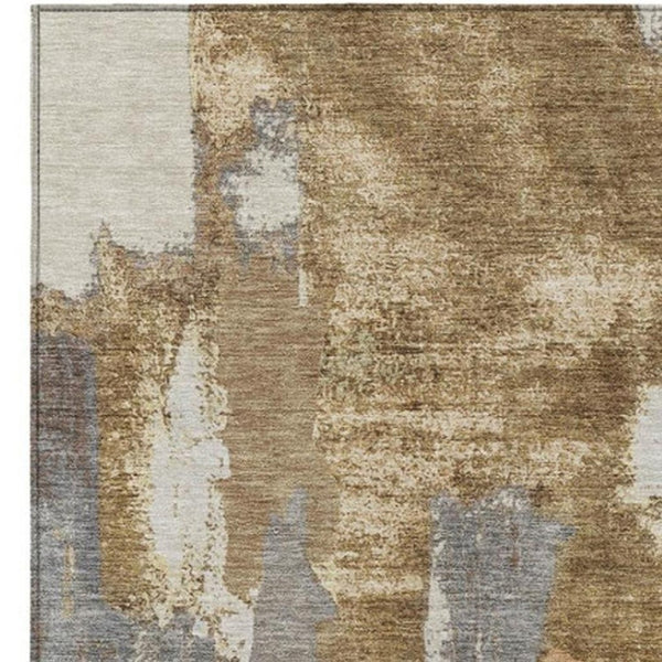 HomeRoots 5' Elegant Ivory and Gold Abstract Area Rug - Durable, Machine Washable for Indoor and Outdoor Use 5' X 8' 627948