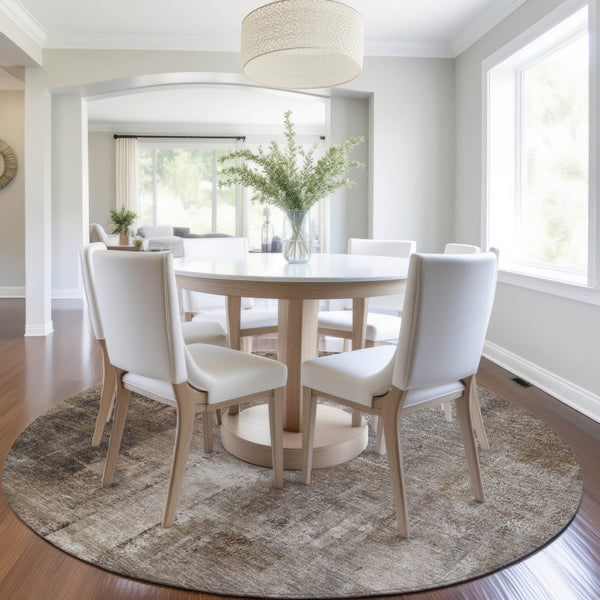 HomeRoots 5' Modern Abstract Brown and Ivory Washable Area Rug for Indoor and Outdoor Spaces, Easy Care 8' Round 627979