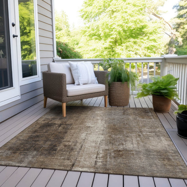 HomeRoots 5' Modern Abstract Brown and Ivory Washable Area Rug for Indoor and Outdoor Spaces, Easy Care 10' X 14' 627982