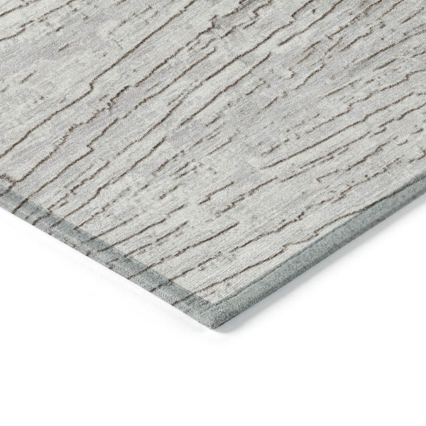 HomeRoots 5' Durable Taupe and Ivory Striped Washable Area Rug for Indoor and Outdoor Use – Easy Care! 8' Round 628039