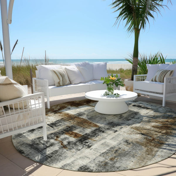 HomeRoots 5' Stylish Taupe and Ivory Abstract Washable Area Rug for Indoor and Outdoor High-Traffic Spaces 8' Round 628069