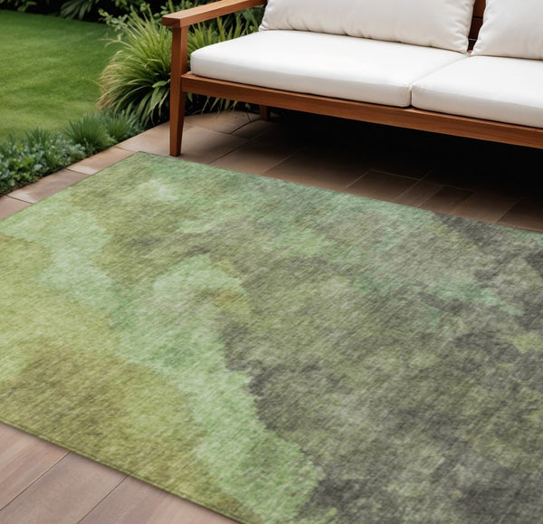 HomeRoots 5' Modern Green and Charcoal Abstract Area Rug for Indoor Outdoor Use - Durable, Washable Design 8' X 10' 628094
