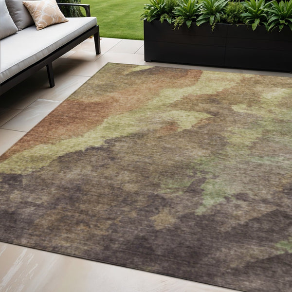 HomeRoots 5' Abstract Area Rug in Brown and Fern Green - Durable, Washable, Perfect for Indoor and Outdoor Use 5' X 8' 628098
