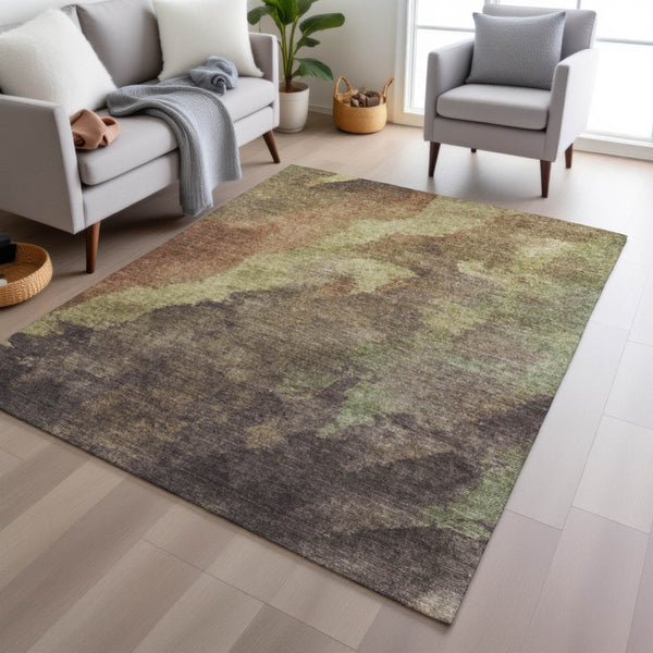 HomeRoots 5' Abstract Area Rug in Brown and Fern Green - Durable, Washable, Perfect for Indoor and Outdoor Use 5' X 8' 628098