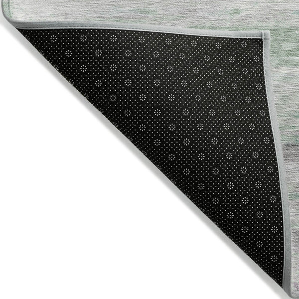 HomeRoots 5' Artichoke Green and Ivory Abstract Area Rug - Stylish, Washable Design for Indoor and Outdoor Use 8' Round 628190