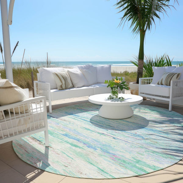 HomeRoots 5' Teal Blue and Ivory Abstract Indoor Outdoor Area Rug - Stylish, Washable, and Durable for Any Space 8' Round 628220
