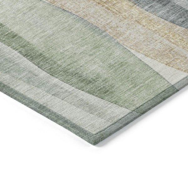 HomeRoots 5' Artichoke Green and Gray Abstract Area Rug - Modern Washable Design for Indoor and Outdoor Use 8' Round 628322