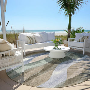 HomeRoots 5' Stylish Beige and Denim Blue Abstract Area Rug – Durable, Washable Indoor/Outdoor Design for Any Space 8' Round 628328