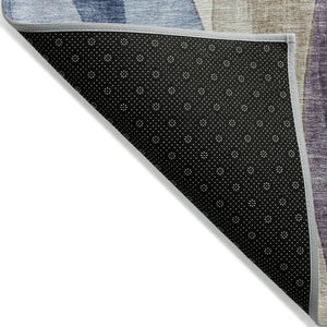 HomeRoots 5' Denim Blue and Purple Abstract Washable Area Rug for Indoor and Outdoor High-Traffic Spaces 8' Round 628334