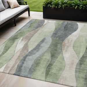 HomeRoots 5' Contemporary Fern Green & Gray Abstract Washable Area Rug for Indoor & Outdoor Spaces 5' X 8' 628339