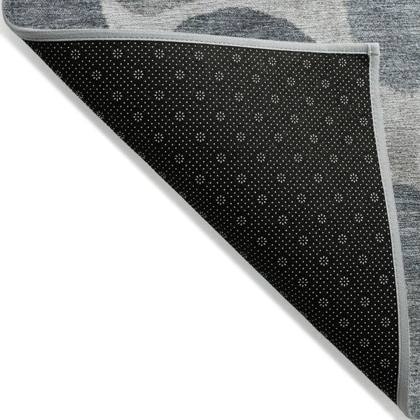 HomeRoots 5' Modern Geometric Washable Area Rug in Soft Pewter Beige and Ivory for Indoor and Outdoor Use 8' Round 628436