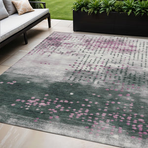 HomeRoots 5' Stylish Blush and Emerald Geometric Area Rug - Durable, Washable Design for Indoor & Outdoor Use 5' X 8' 628477