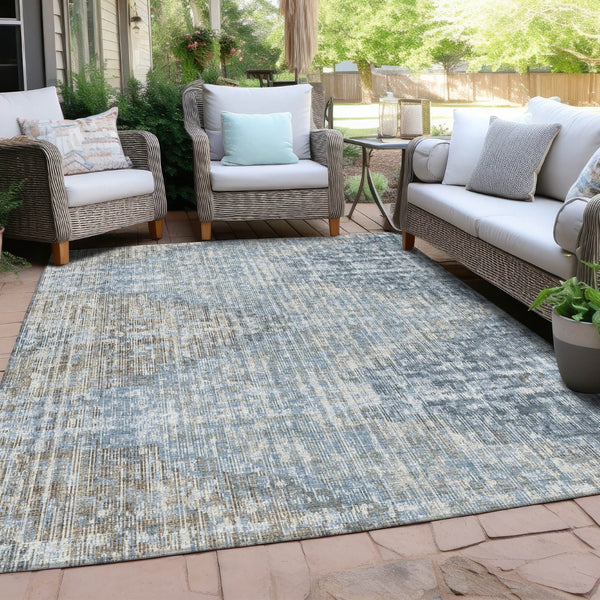 HomeRoots 5' Durable Denim Blue and Beige Geometric Washable Area Rug for Indoor and Outdoor Spaces 5' X 8' 628501