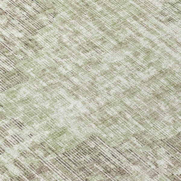HomeRoots 5' Geometric Fern Green and Ivory Indoor Outdoor Area Rug - Stylish, Durable & Easy to Clean! 8' Round 628508
