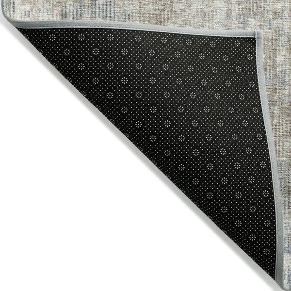 HomeRoots 5' Stylish Beige and Gray Geometric Area Rug - Durable, Washable for Indoor & Outdoor Use, Easy Care 8' Round 628520