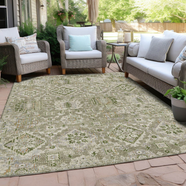 HomeRoots 5' Elegant Floral Medallion Area Rug in Fern Green & Beige for Indoor/Outdoor Durability & Style 8' X 10' 628569
