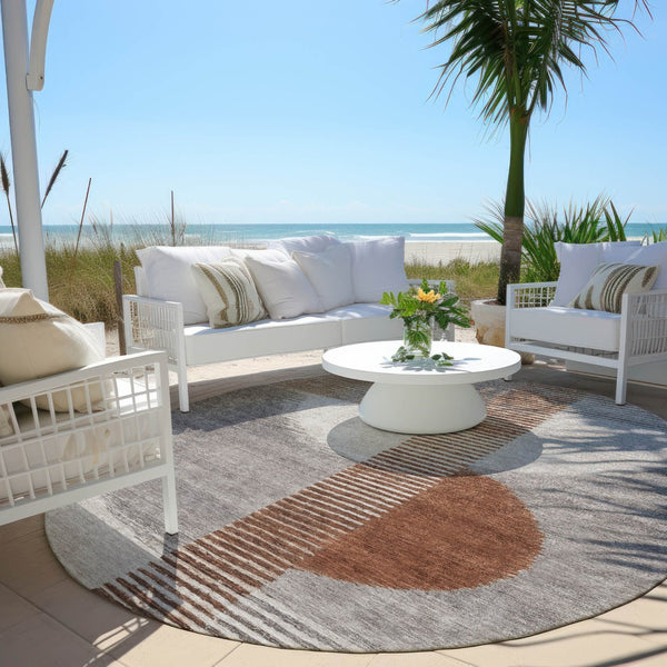 HomeRoots 5' Taupe and Rust Geometric Area Rug - Stylish, Washable Design for Indoor and Outdoor Spaces 8' Round 628664