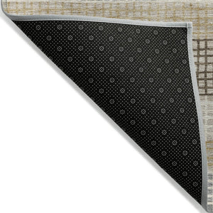 HomeRoots 5' Striped Beige and Ivory Washable Area Rug for Indoor and Outdoor Spaces - Durable & Stylish 8' Round 628880