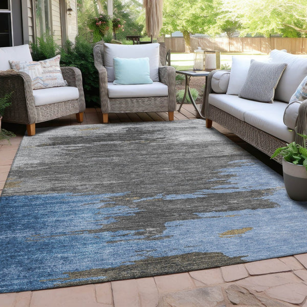 HomeRoots 5' Denim Blue and Gray Abstract Area Rug - Stylish, Washable, Durable for Indoor and Outdoor Spaces 5' X 8' 628933