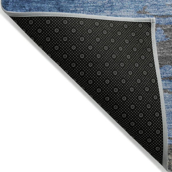 HomeRoots 5' Denim Blue and Gray Abstract Area Rug - Stylish, Washable, Durable for Indoor and Outdoor Spaces 8' Round 628934