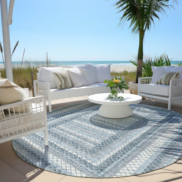 HomeRoots 5' Denim Blue and Ivory Geometric Area Rug - Stylish, Washable, Indoor/Outdoor Versatile Design 8' Round 628970