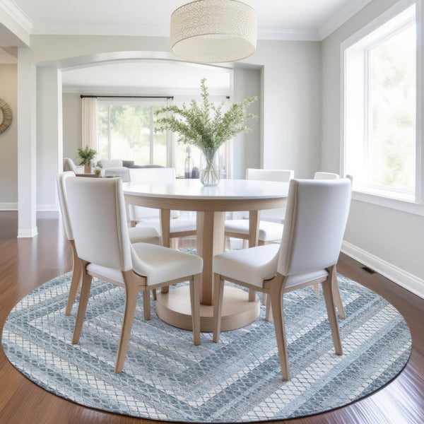 HomeRoots 5' Denim Blue and Ivory Geometric Area Rug - Stylish, Washable, Indoor/Outdoor Versatile Design 8' Round 628970
