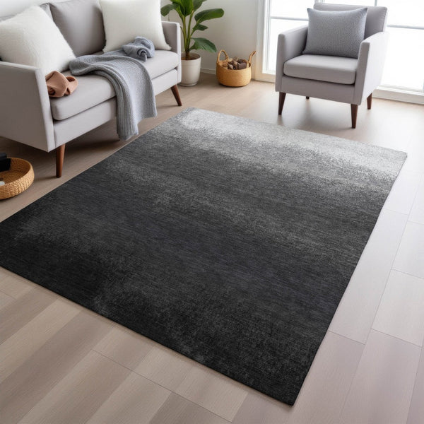 HomeRoots 5' Gray and Silver Ombre Area Rug - Modern, Washable, Stain-Resistant Design for Indoor & Outdoor Use 5' X 8' 629023