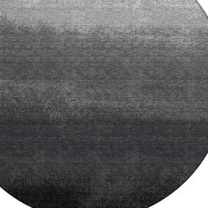 HomeRoots 5' Gray and Silver Ombre Area Rug - Modern, Washable, Stain-Resistant Design for Indoor & Outdoor Use 8' Round 629024