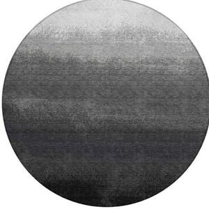 HomeRoots 5' Gray and Silver Ombre Area Rug - Modern, Washable, Stain-Resistant Design for Indoor & Outdoor Use 8' Round 629024