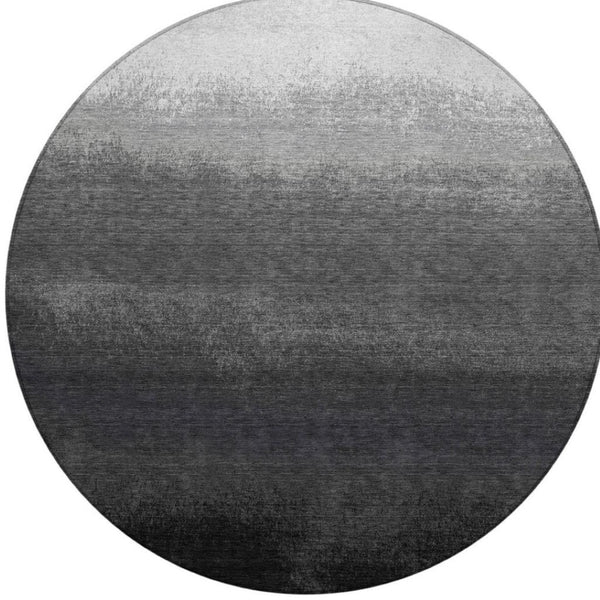 HomeRoots 5' Gray and Silver Ombre Area Rug - Modern, Washable, Stain-Resistant Design for Indoor & Outdoor Use 8' Round 629024
