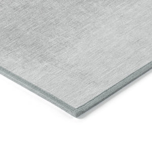 HomeRoots 5' Silver and Black Ombre Area Rug - Stylish, Washable, Durable Design for Indoor and Outdoor Use 8' Round 629048