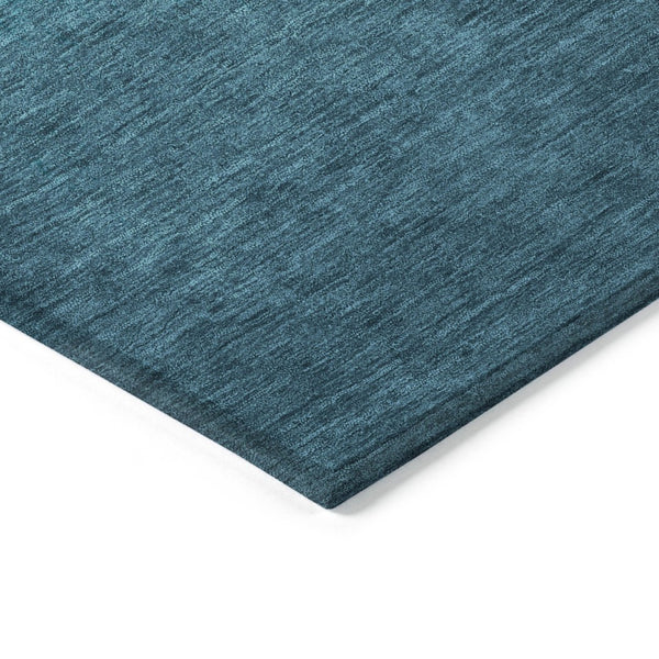 HomeRoots 5' Teal Blue Ombre Area Rug – Stylish, Washable Design for Indoor & Outdoor Spaces, Durable & Soft 8' Round 629054