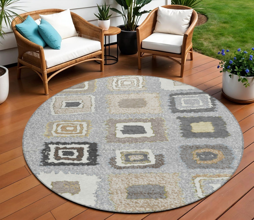HomeRoots 5' Stylish Gray Charcoal and Beige Geometric Area Rug – Durable, Washable for Indoor & Outdoor Use 8' Round 629090