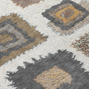 HomeRoots 5' Modern Geometric Indoor Outdoor Area Rug in Ivory Charcoal and Gold - Washable & Durable Design 8' Round 629096