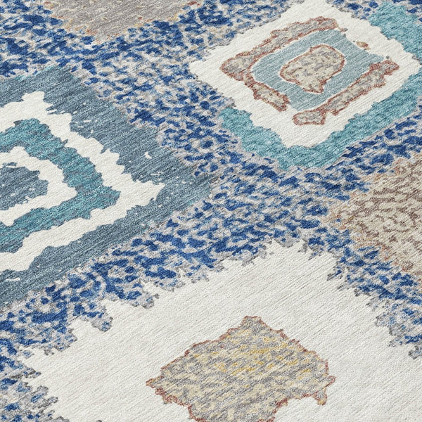 HomeRoots 5' Stylish Navy Blue Geometric Washable Indoor Outdoor Area Rug – Durable, Stain-Resistant Comfort 8' Round 629102