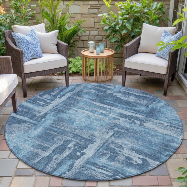 HomeRoots 8' Round Denim and Sky Blue Abstract Area Rug - Washable, Durable for Indoor/Outdoor Spaces 629169