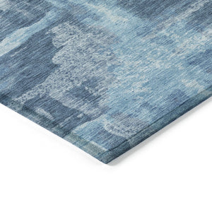 HomeRoots 8' Round Denim and Sky Blue Abstract Area Rug - Washable, Durable for Indoor/Outdoor Spaces 629169