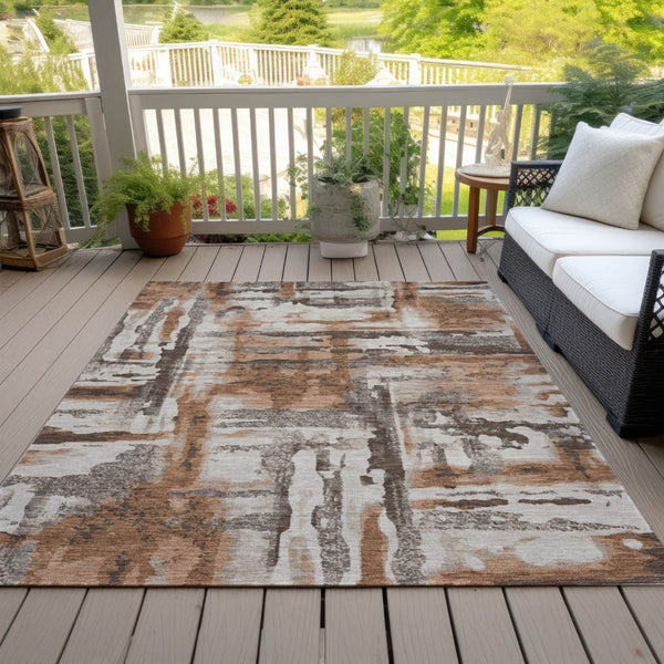 HomeRoots 5' Abstract Washable Area Rug in Rust and Taupe – Durable, Stylish, Indoor/Outdoor Versatility! 629174