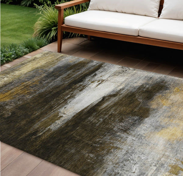 HomeRoots 9' x 12' Chocolate, Gold & Beige Modern Abstract Rug - Washable Indoor/Outdoor, Pet-Friendly Design! 629201